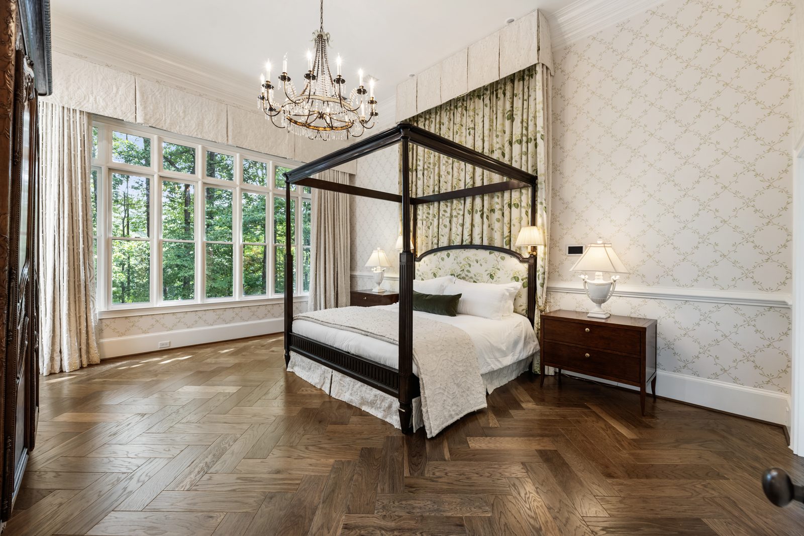 80 Club Court — Primary Suite